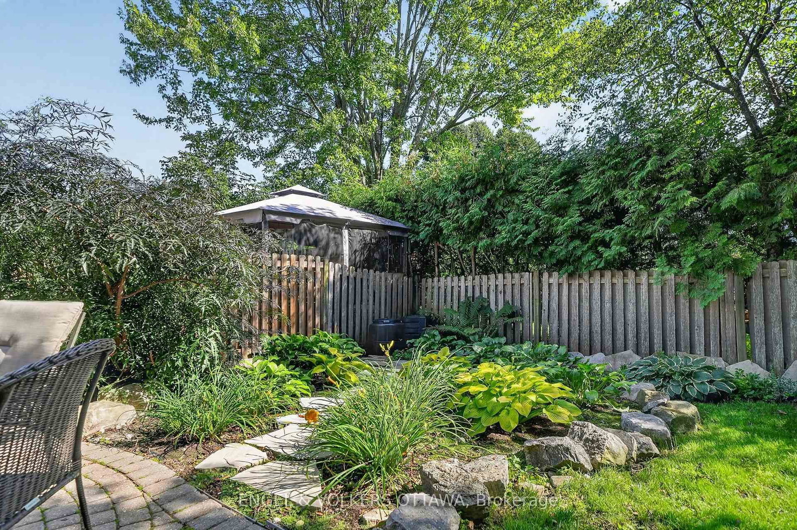22 Lynhurst Avenue • Ottawa, ON photo 44