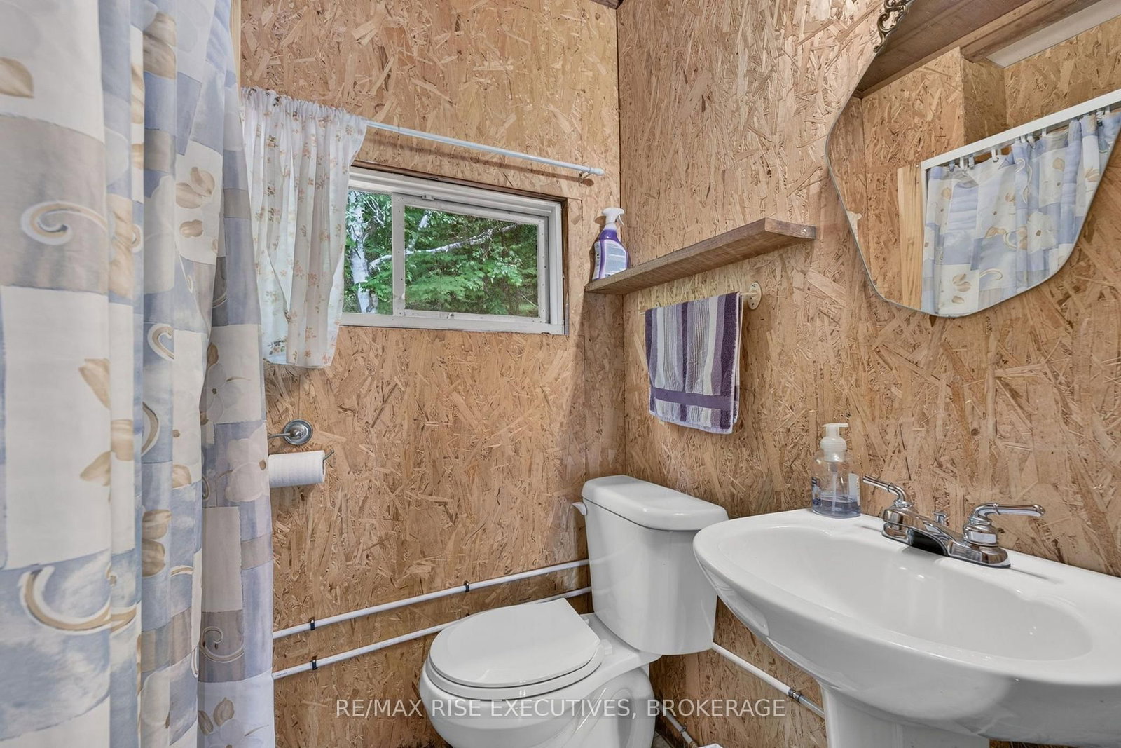 90 East Shore Lane • Tichborne, ON photo 26