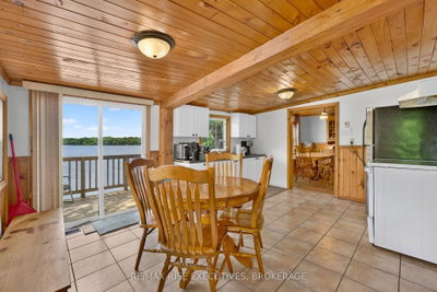 90 East Shore Lane • Tichborne, ON photo 3