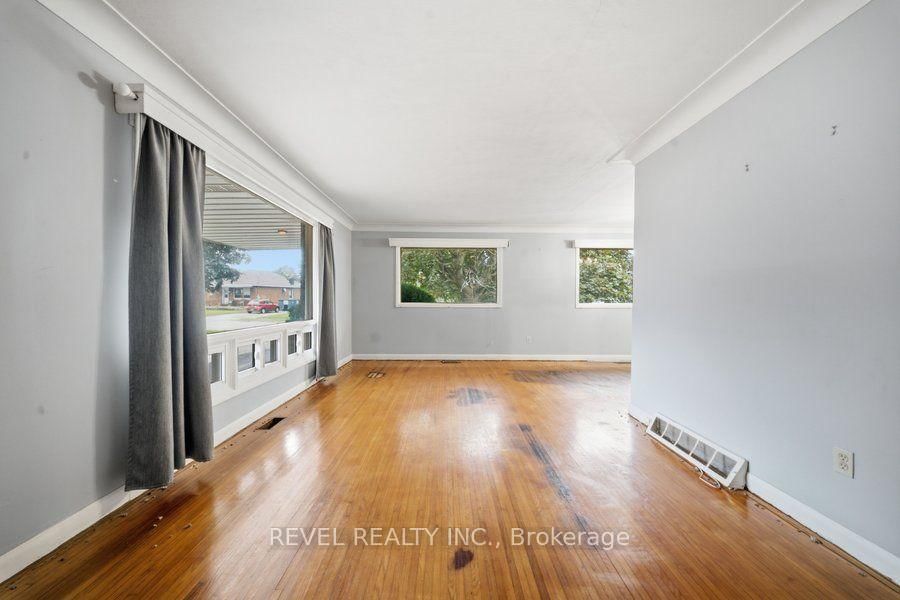 115 Tenth Avenue • Brantford, ON photo 9