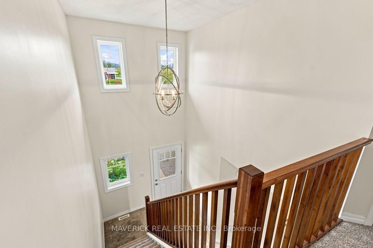 3 Leesboro Trail • Thames Centre, ON photo 23