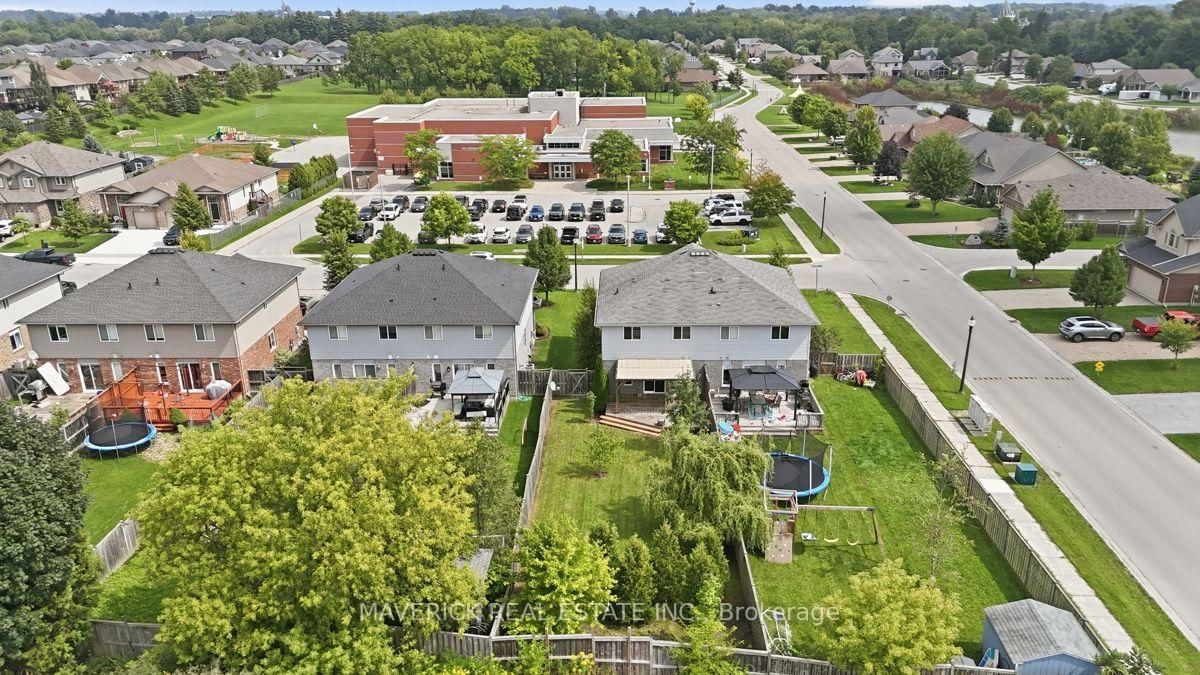 3 Leesboro Trail • Thames Centre, ON photo 44