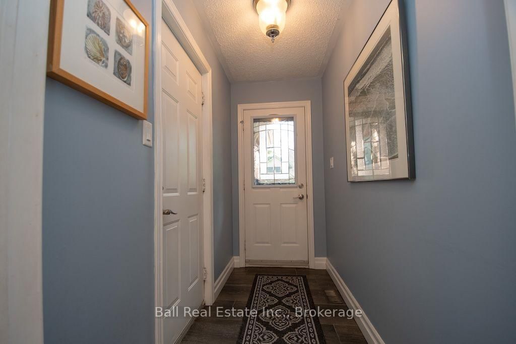 25 Charles Court • Selwyn, ON photo 3