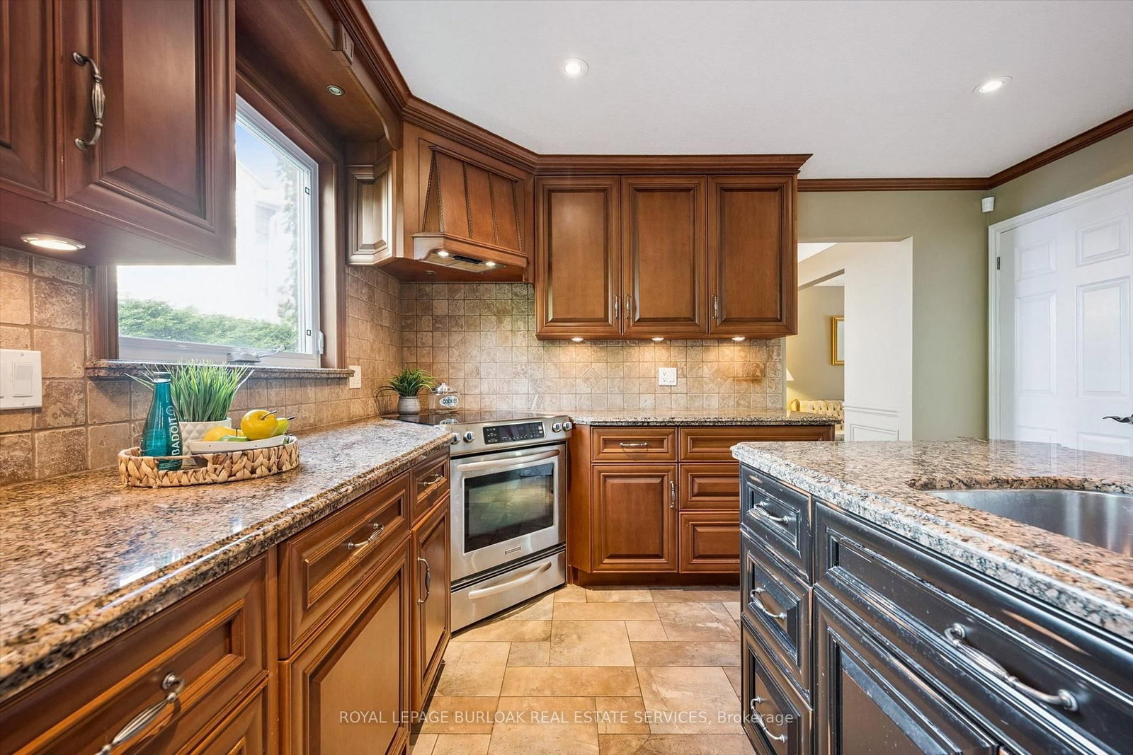 1 Chatterson Drive • Hamilton, ON photo 19