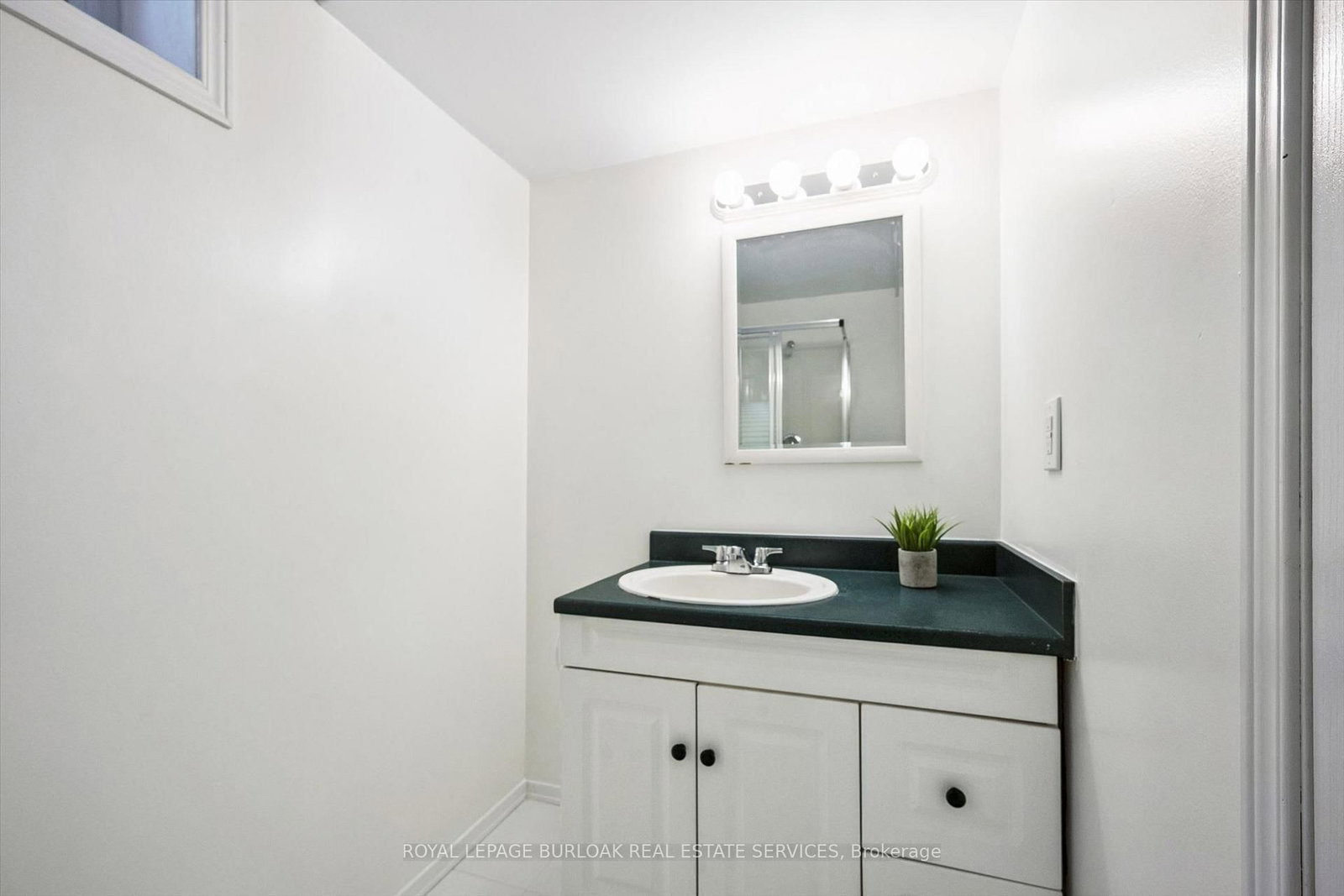 1 Chatterson Drive • Hamilton, ON photo 40