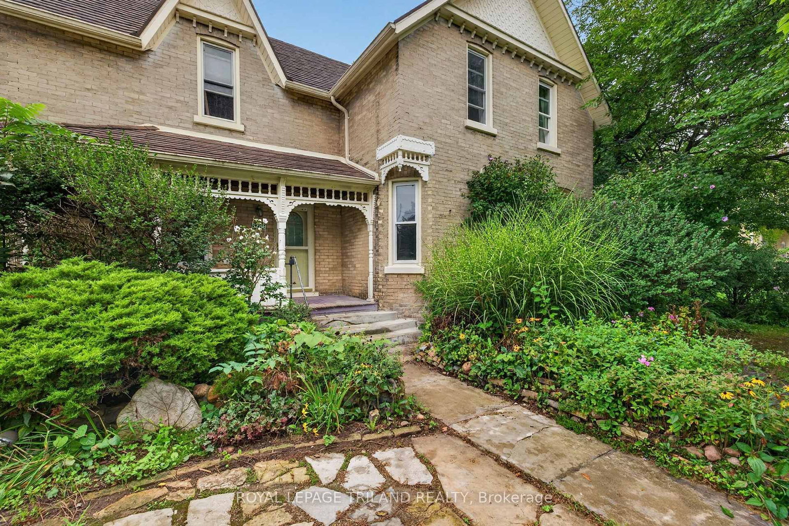 3289 River Street • Brooke-Alvinston, ON photo 3