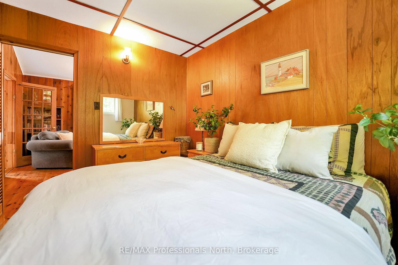 1010 Koch Trail • Highlands East, ON photo 18