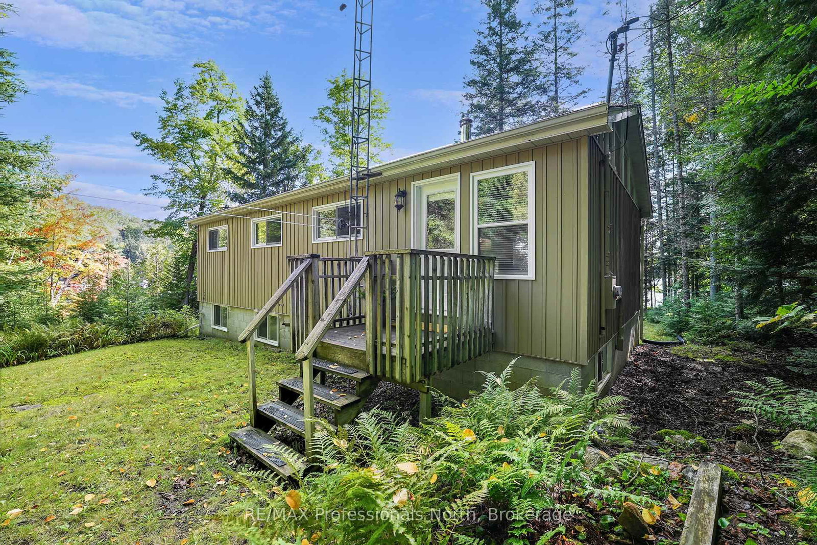 1010 Koch Trail • Highlands East, ON photo 35