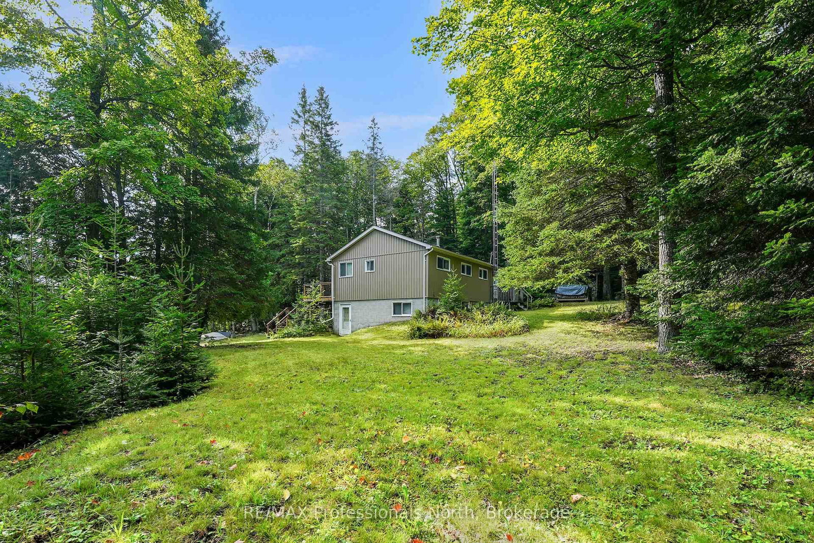 1010 Koch Trail • Highlands East, ON photo 44
