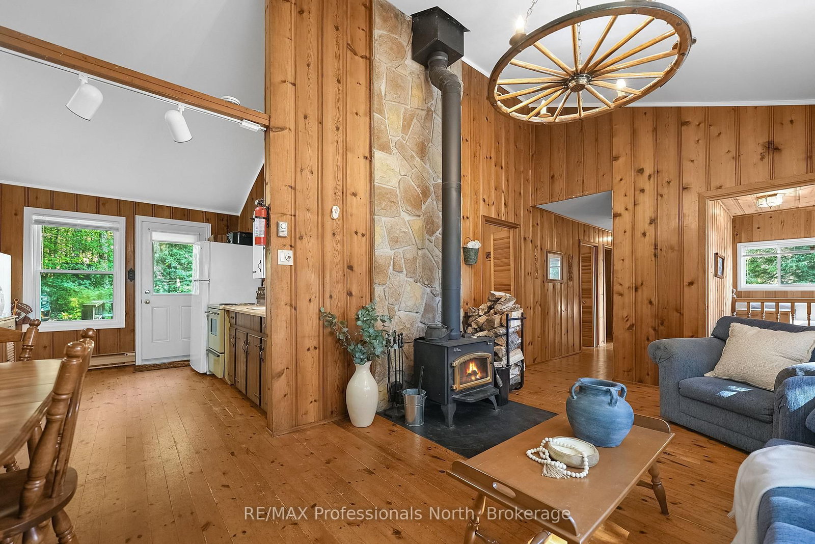 1010 Koch Trail • Highlands East, ON photo 6