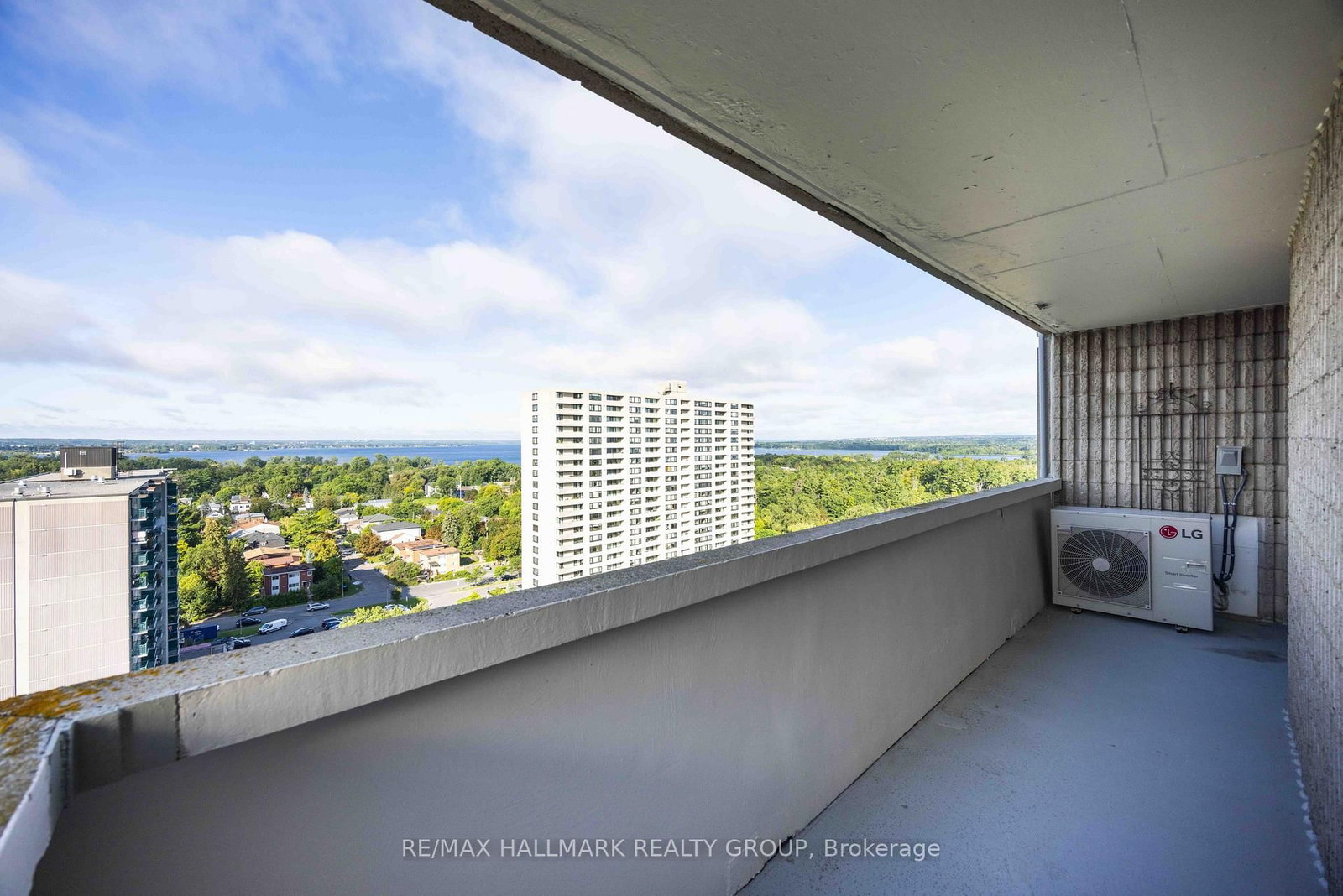 2625 Regina Street • #1706 • Ottawa, ON photo 18