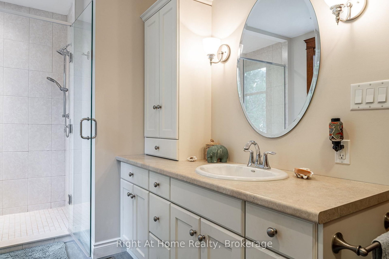 142 Elizabeth Street • Stratford, ON photo 31