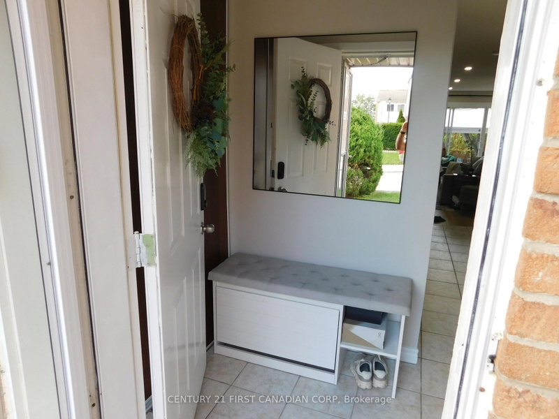 2 - 500 Osgoode Drive