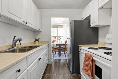 359 Geneva Street • #1002 • St. Catharines, ON photo 6