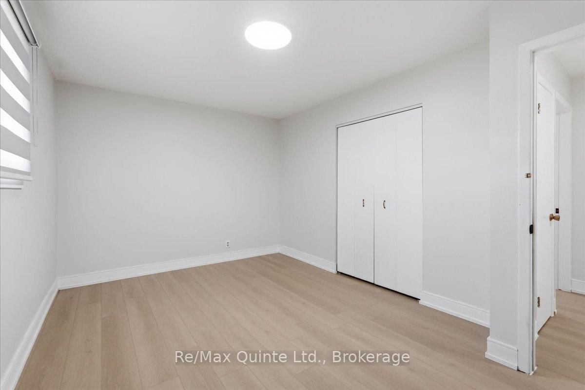 15 Robertson Lane • Belleville, ON photo 21