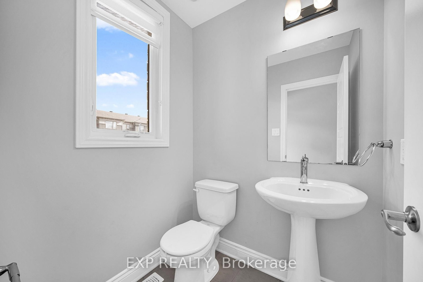 126 Yearling Circle • Richmond, ON photo 17