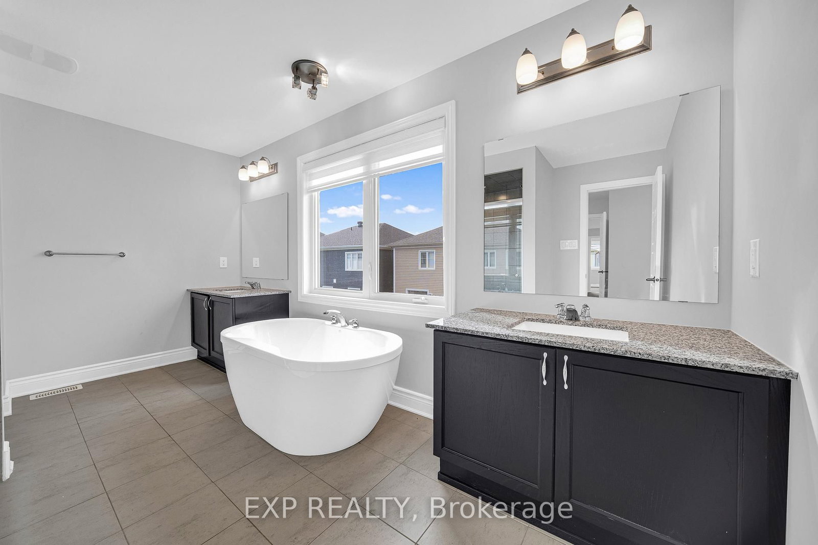 126 Yearling Circle • Richmond, ON photo 23