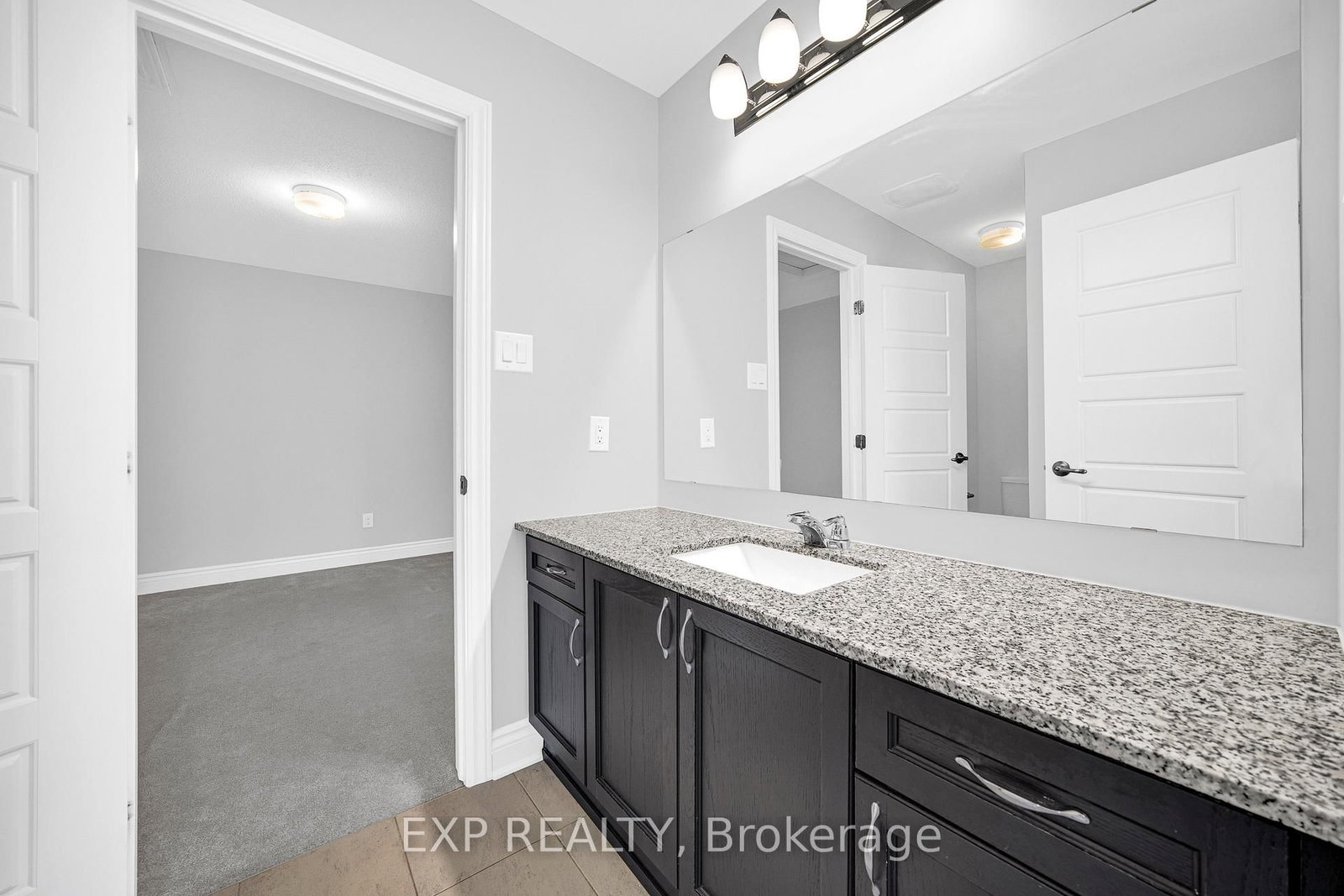 126 Yearling Circle • Richmond, ON photo 33