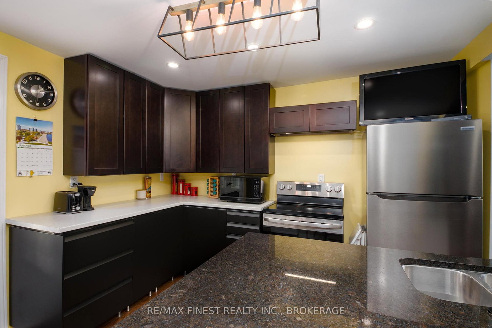 7720 Front Road • Stella, ON photo 11