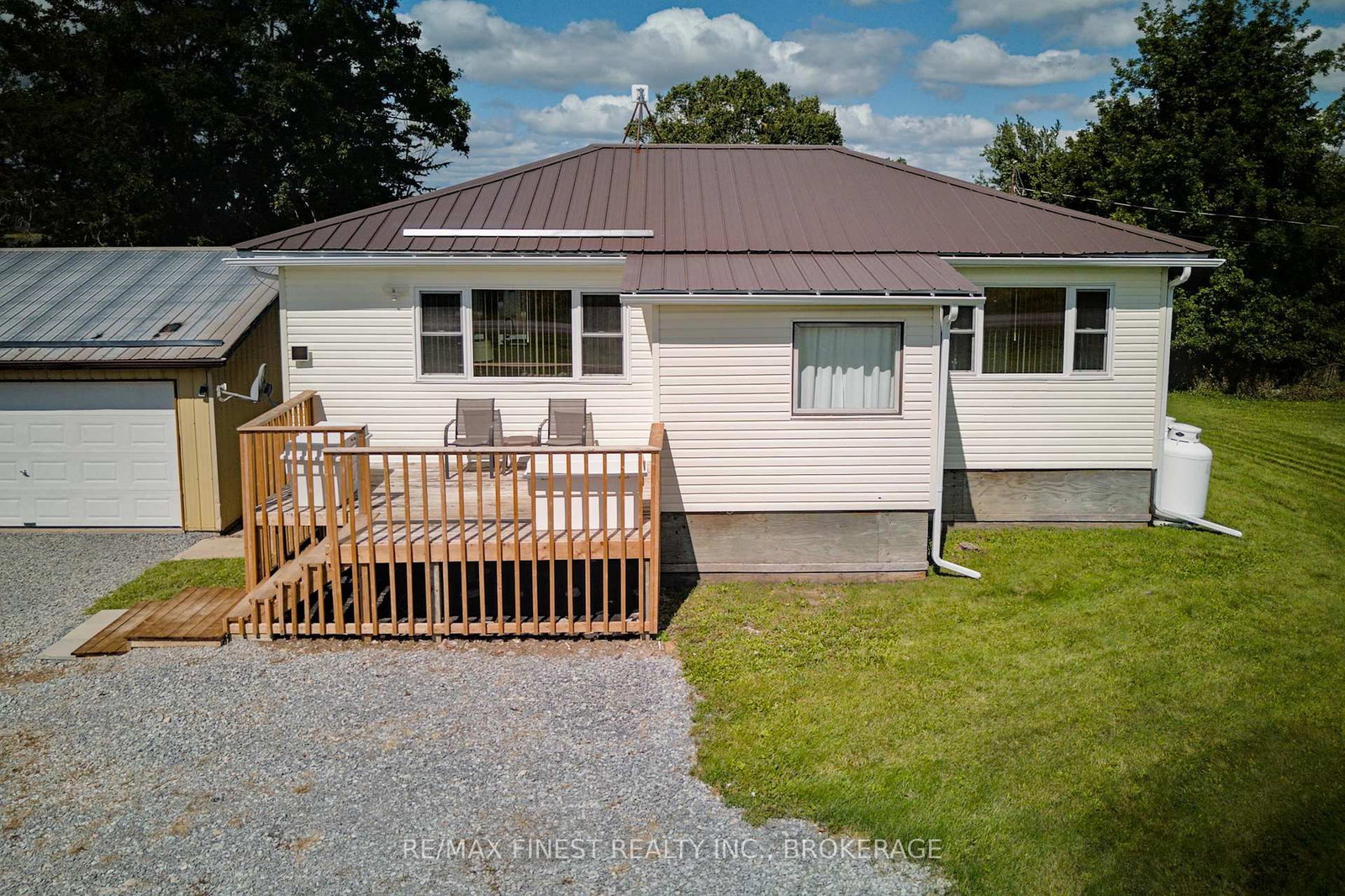 7720 Front Road • Stella, ON photo 36