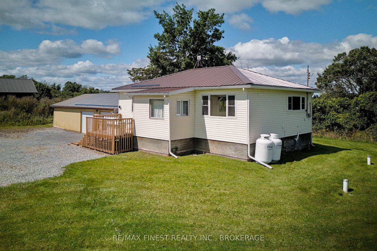 7720 Front Road • Stella, ON photo 37