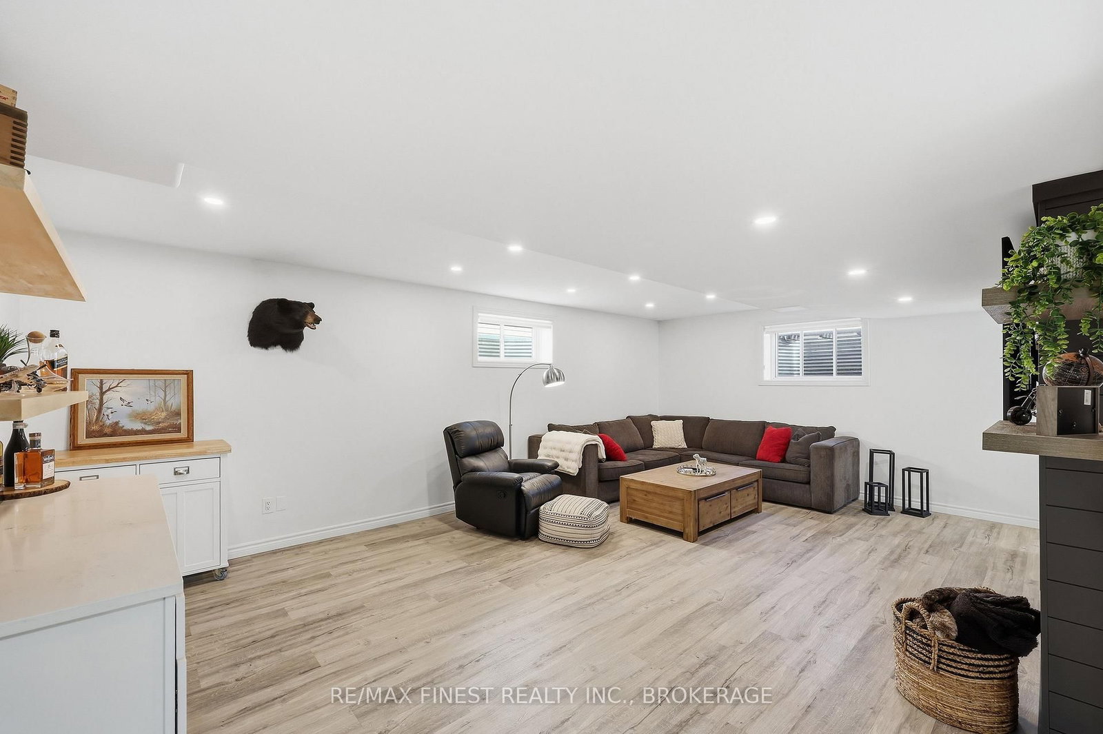 1650 Brookedayle Avenue • Kingston, ON photo 28