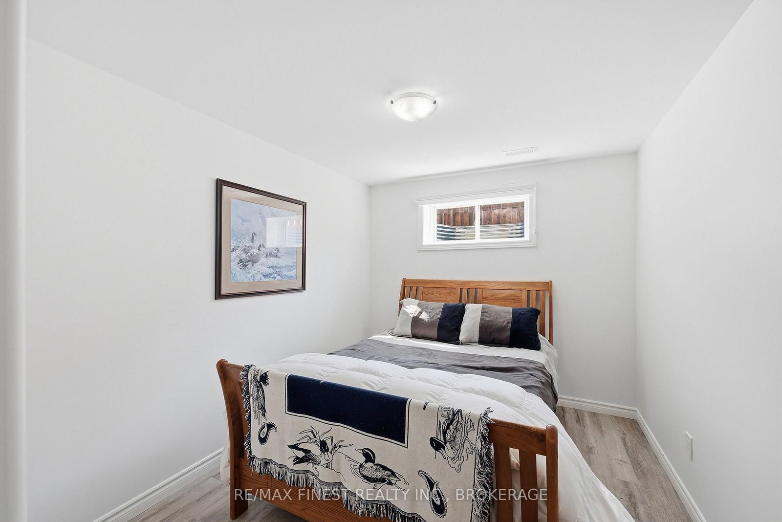 1650 Brookedayle Avenue • Kingston, ON photo 34