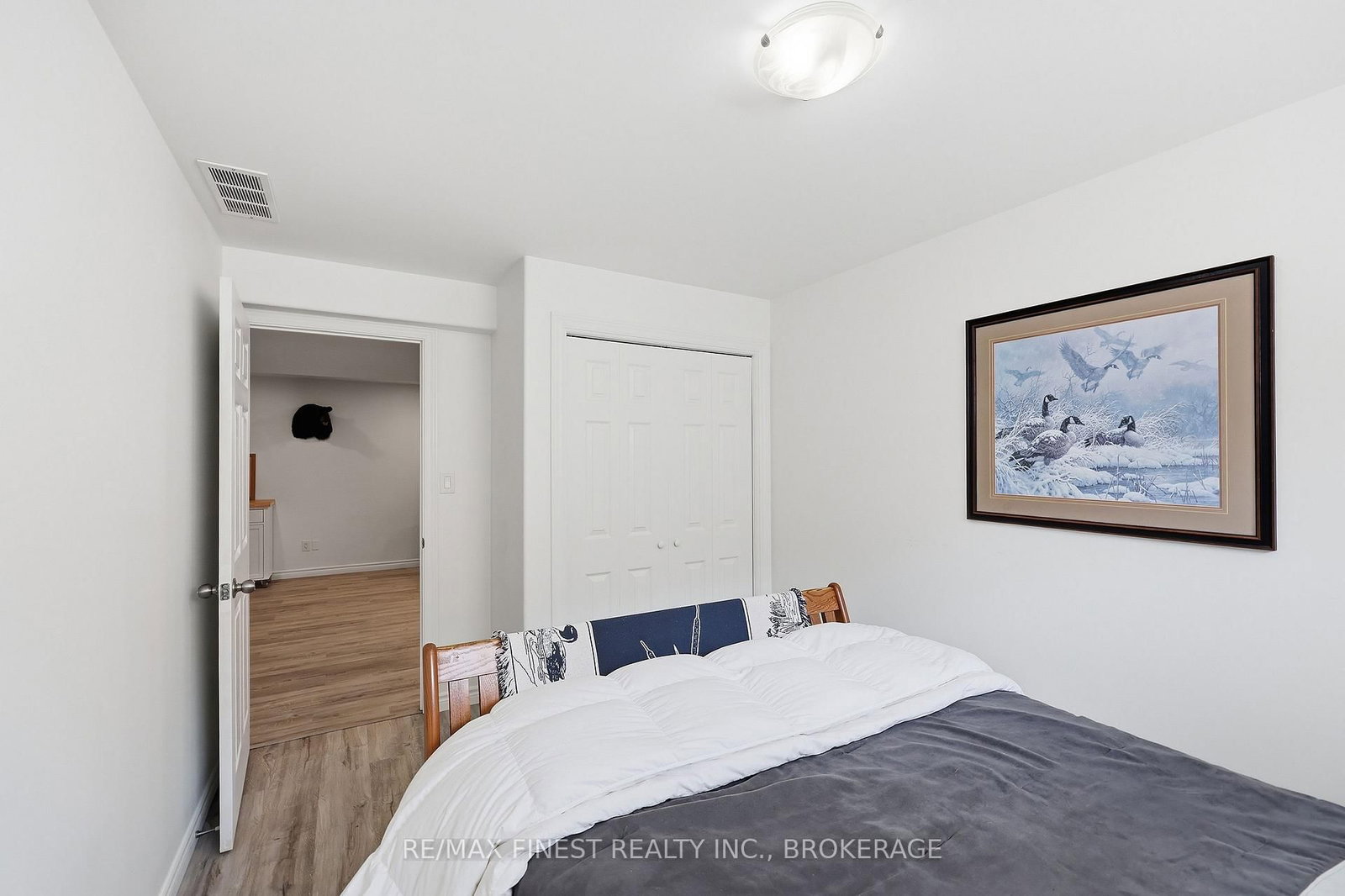 1650 Brookedayle Avenue • Kingston, ON photo 35