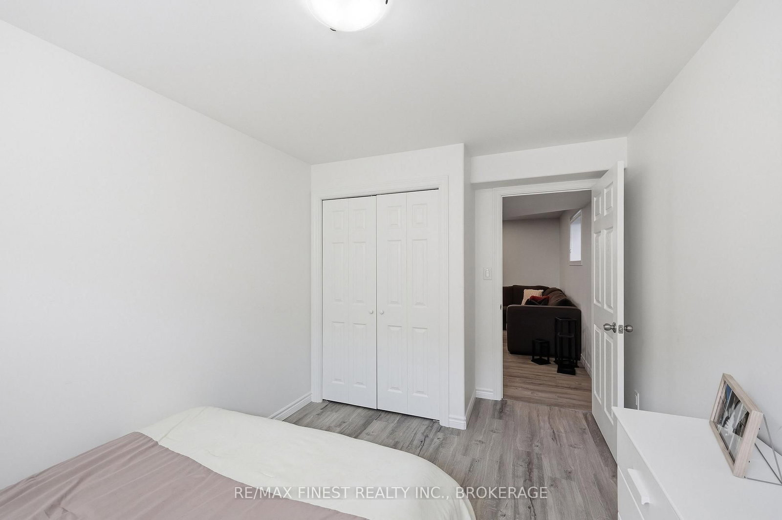 1650 Brookedayle Avenue • Kingston, ON photo 37
