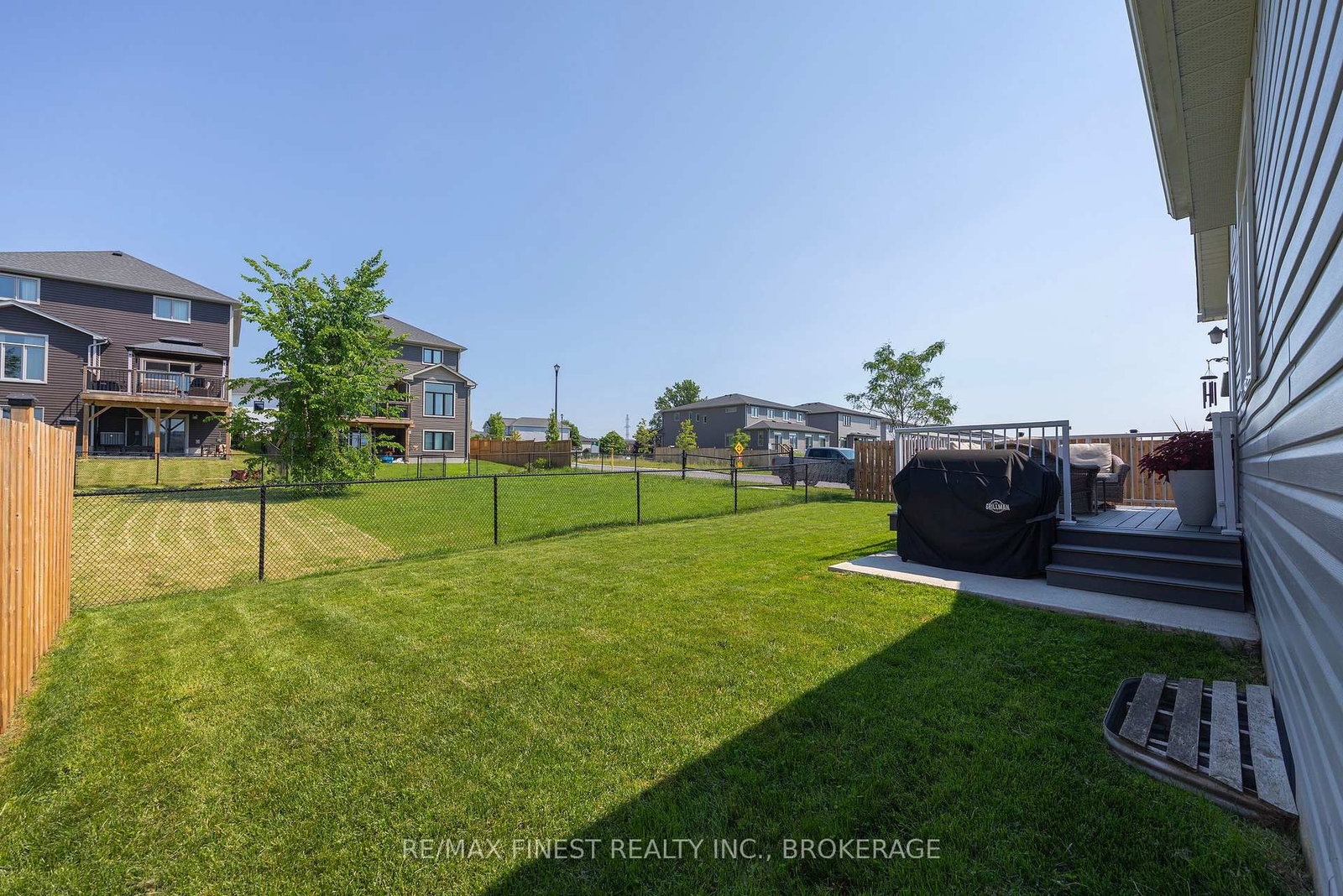 1650 Brookedayle Avenue • Kingston, ON photo 47