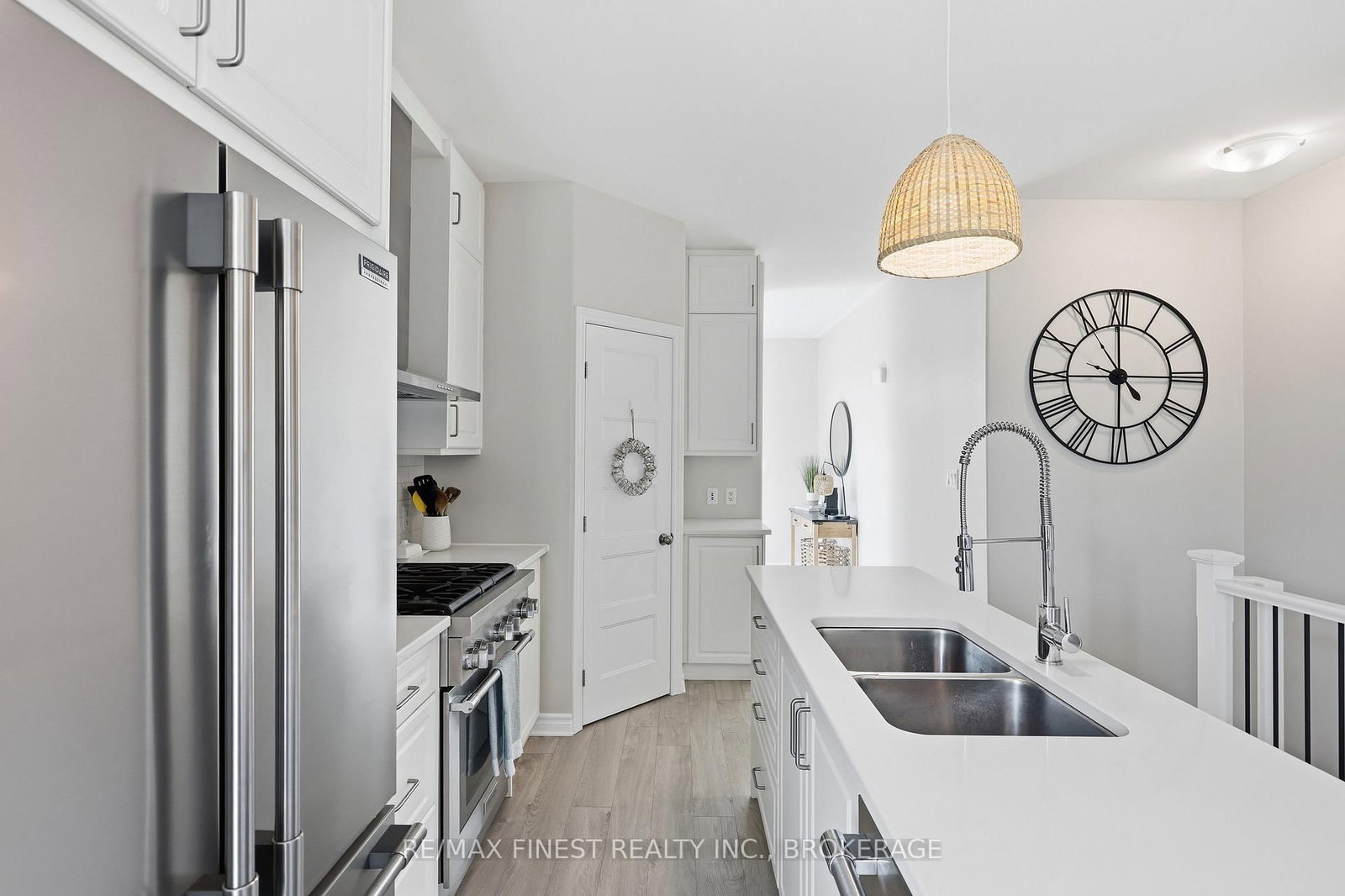 1650 Brookedayle Avenue • Kingston, ON photo 9