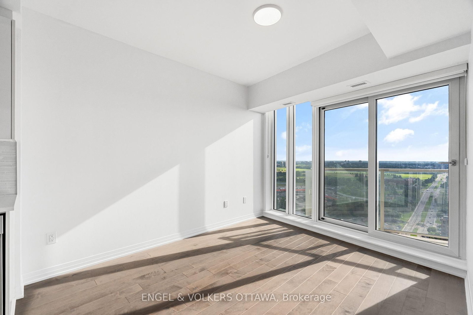 805 Carling Avenue • #3403 • Ottawa, ON photo 11