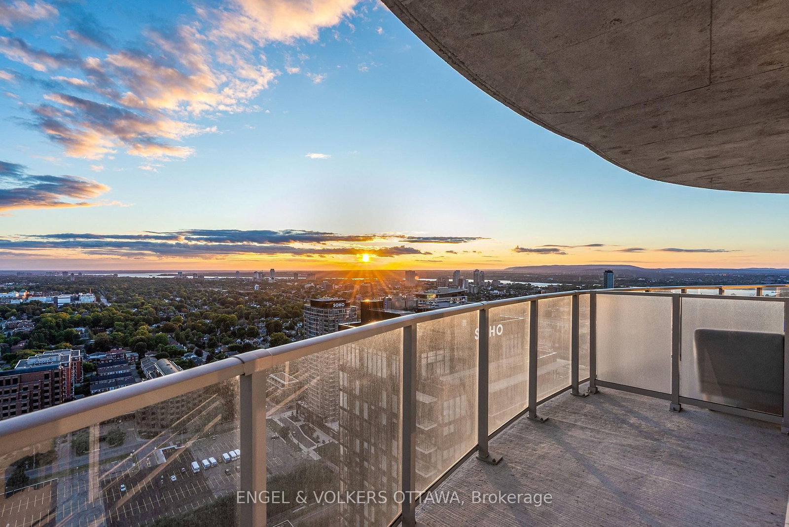 805 Carling Avenue • #3403 • Ottawa, ON photo 4