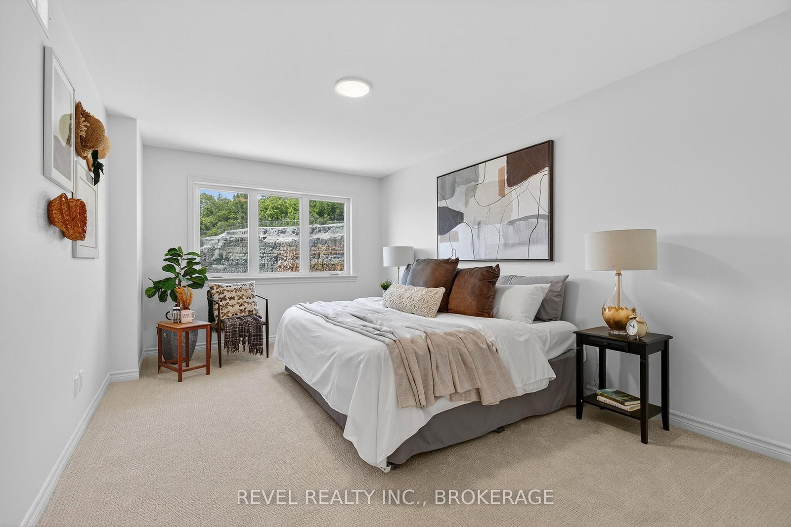 326 Dockside Drive • Kingston, ON photo 21