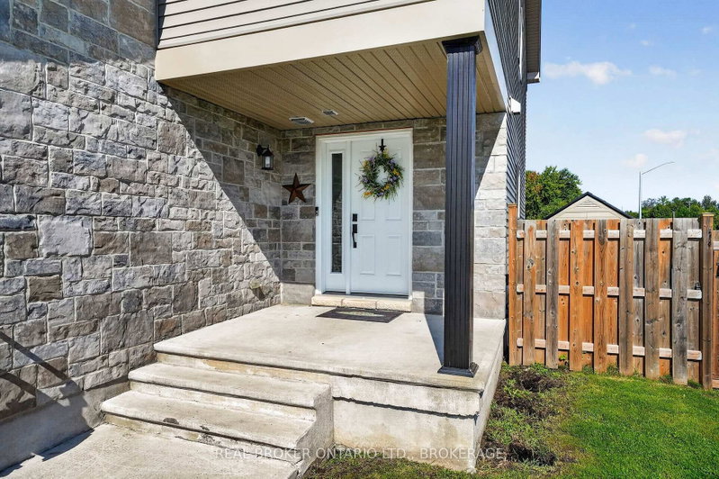 1164 Clement Court