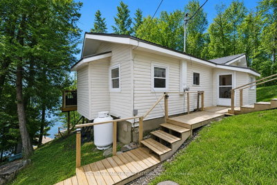 1091 Big Clear Lane • Frontenac, ON photo 5