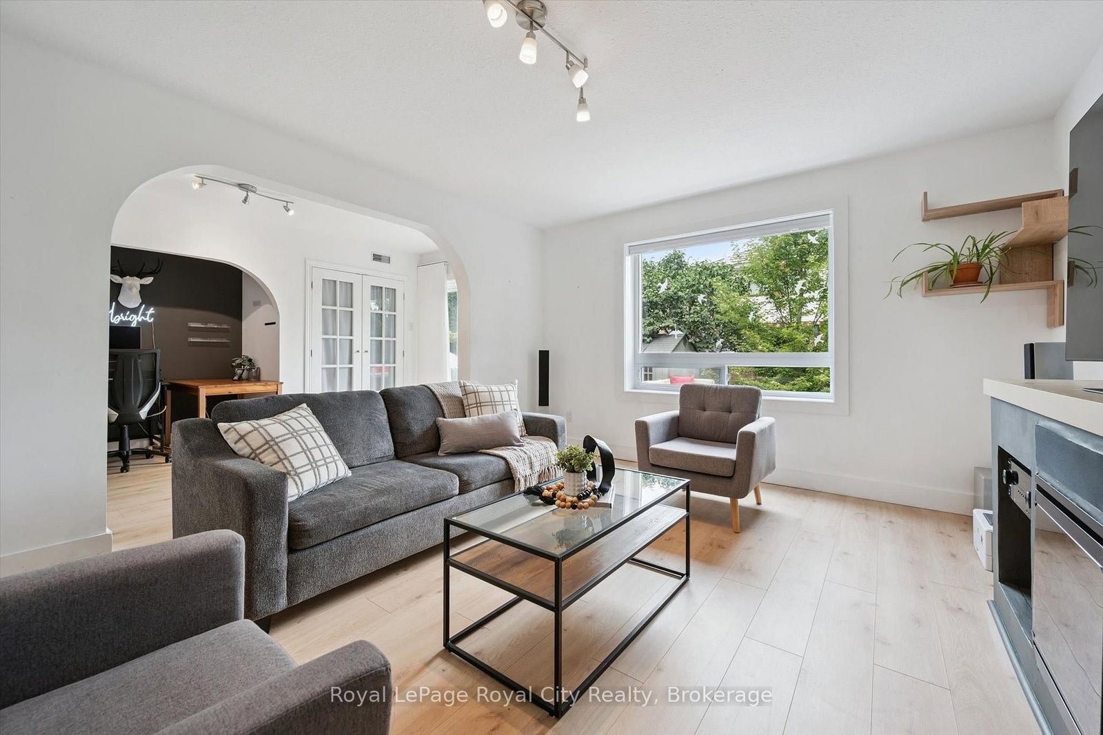 38 Borland Drive • Guelph, ON photo 19
