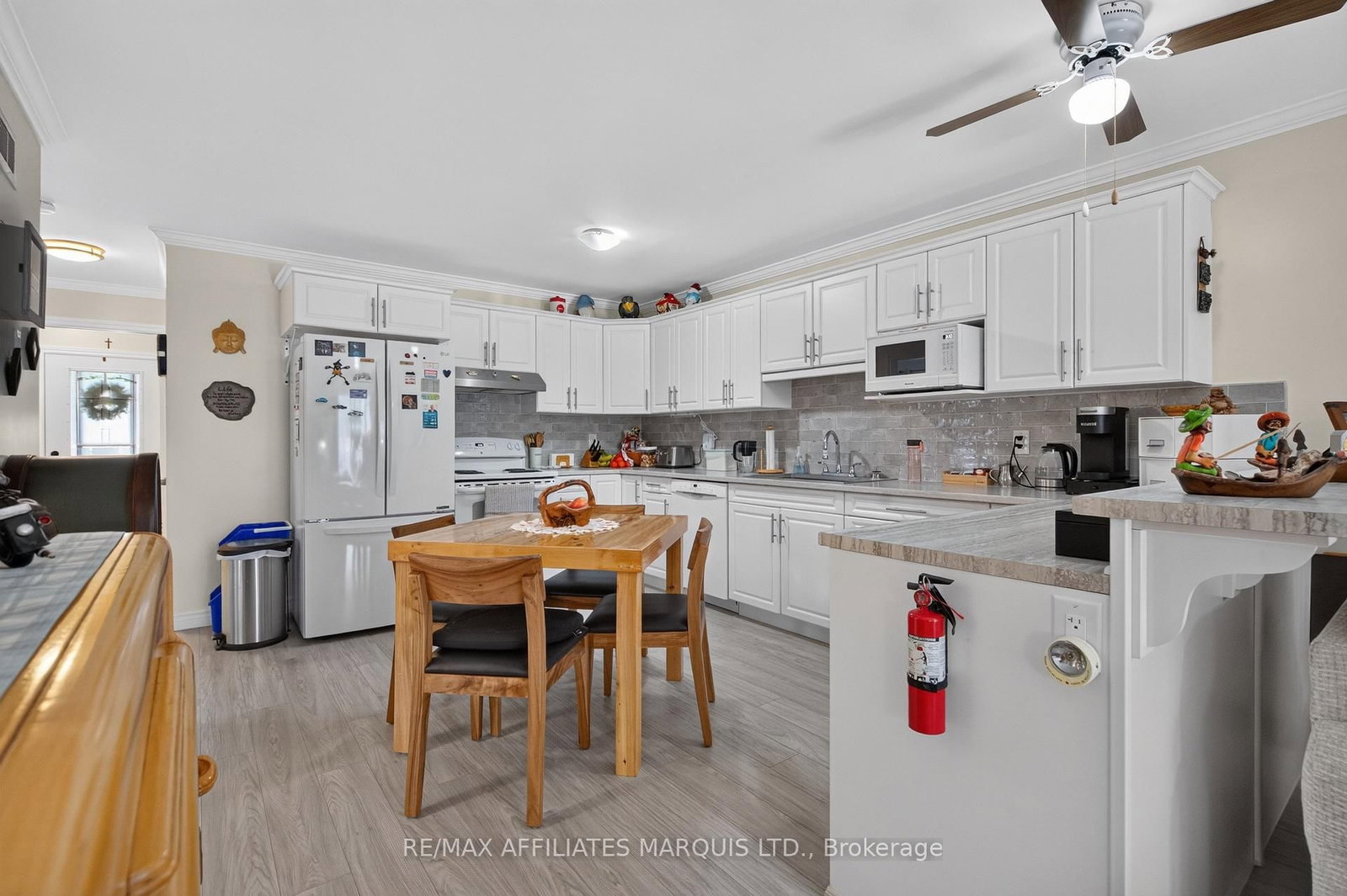 631 St Lawrence Street • Prescott, ON photo 11