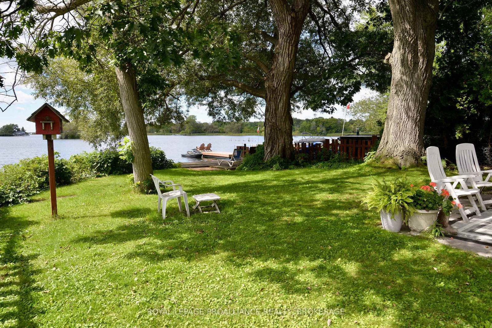 15 Sturtivans Lane • Front of Leeds & Seeleys Bay, ON photo 37