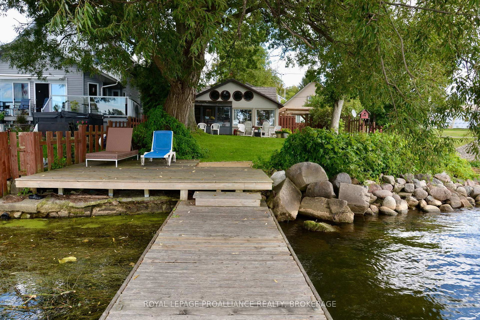 15 Sturtivans Lane • Front of Leeds & Seeleys Bay, ON photo 39