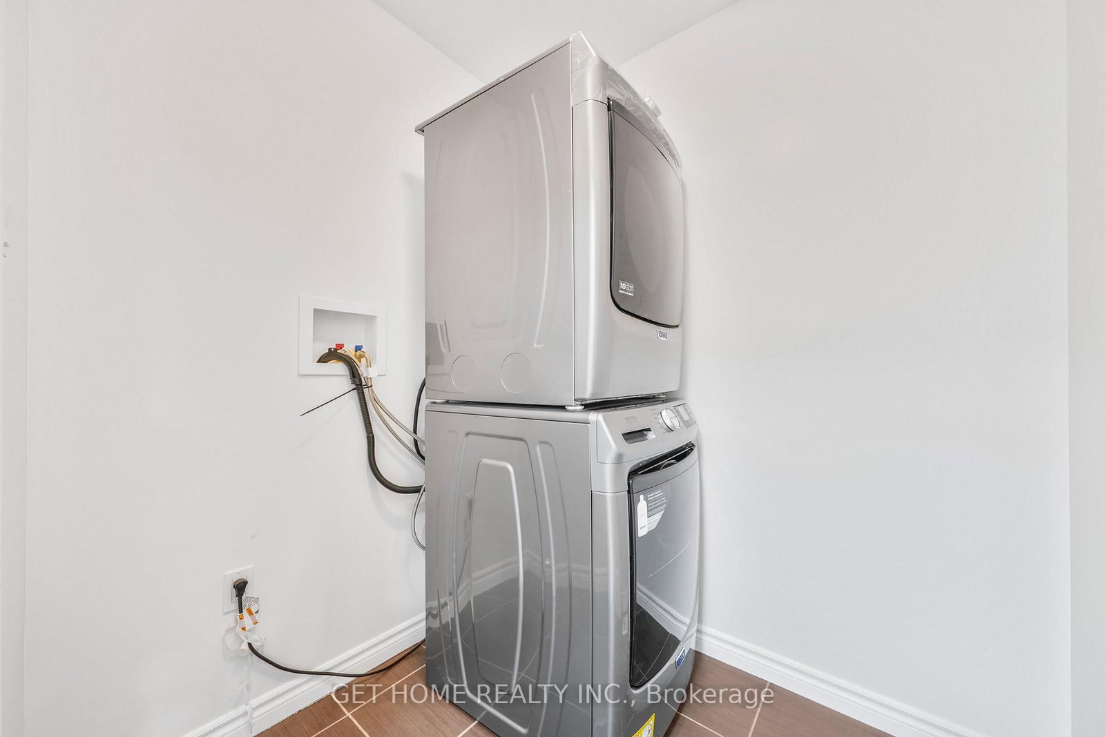 541 Starwood Drive • Guelph, ON photo 21