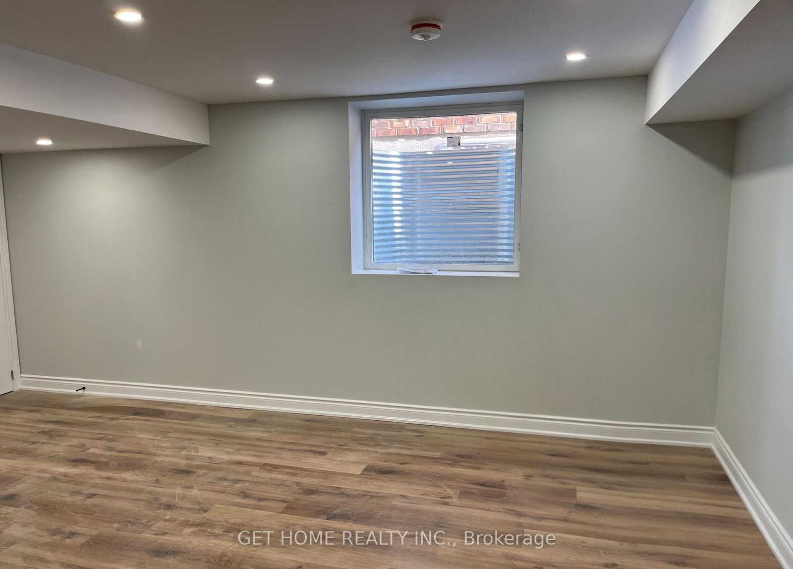 541 Starwood Drive • Guelph, ON photo 31