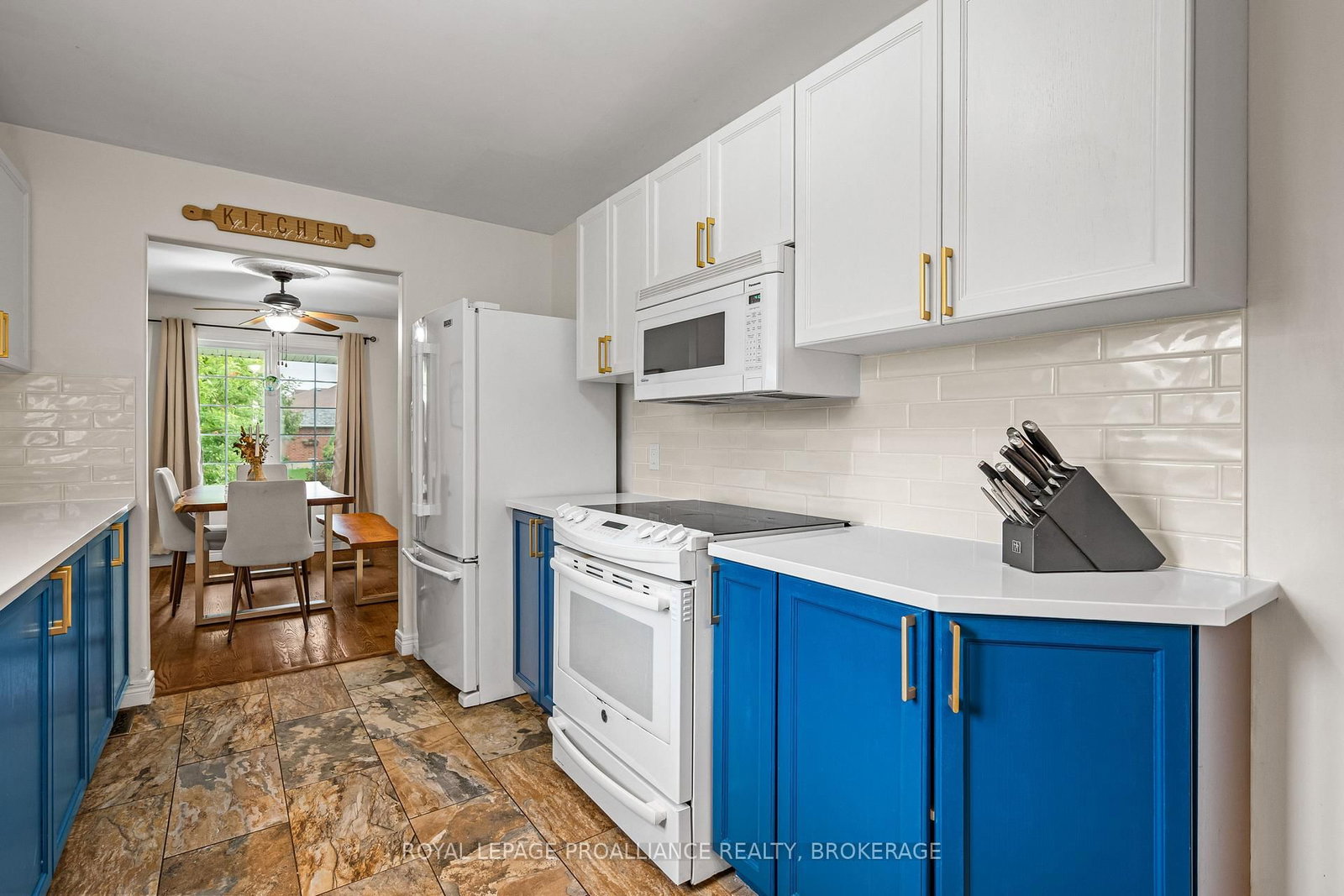 164 Amy Lynn Drive • Loyalist, ON photo 24