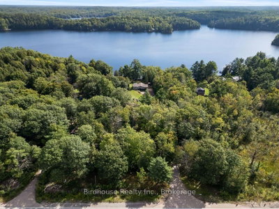 1022 Mulberry Lane • Minden Hills, ON photo 4