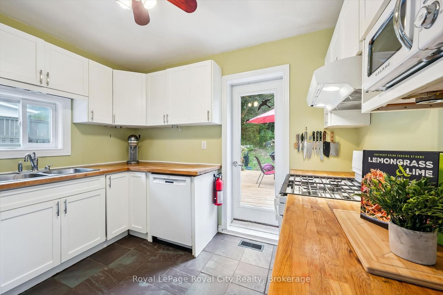 194 Grove Street • Guelph, ON photo 14