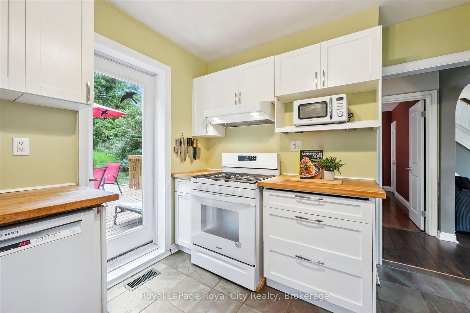194 Grove Street • Guelph, ON photo 18