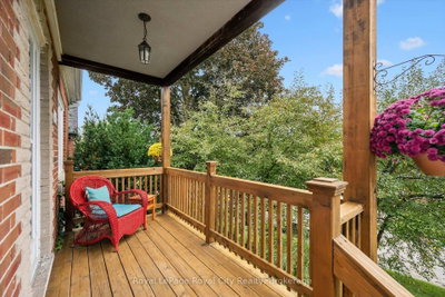 194 Grove Street • Guelph, ON photo 4