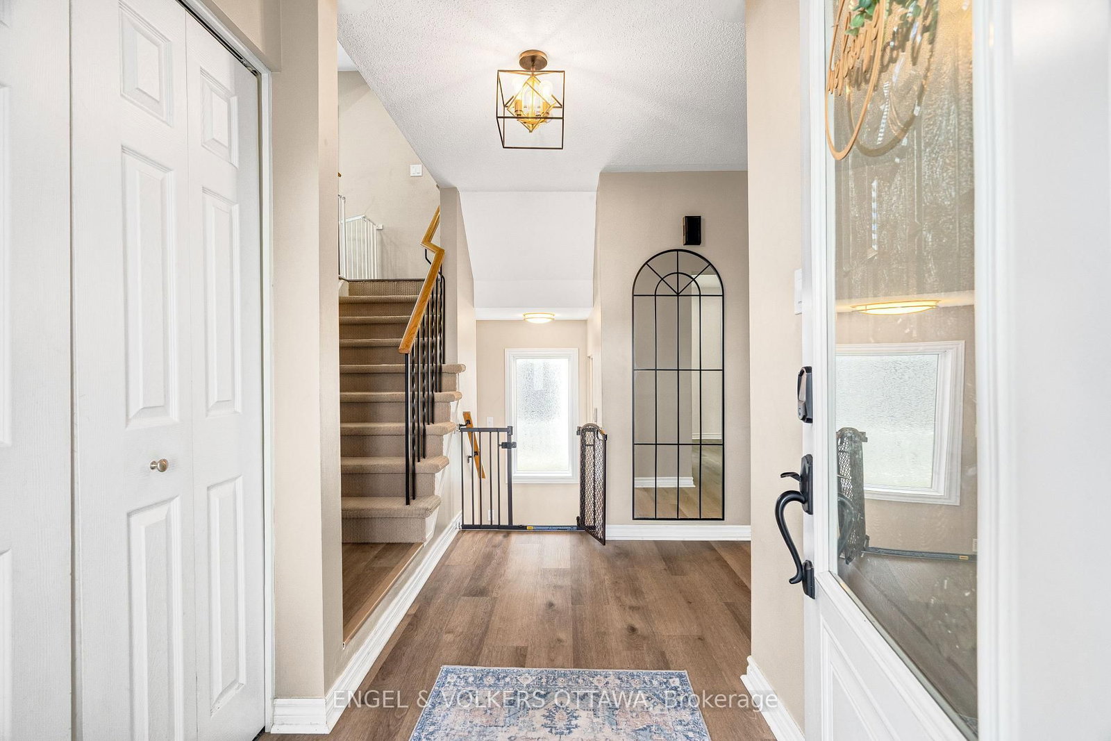 6529 Tooney Drive • Ottawa, ON photo 6