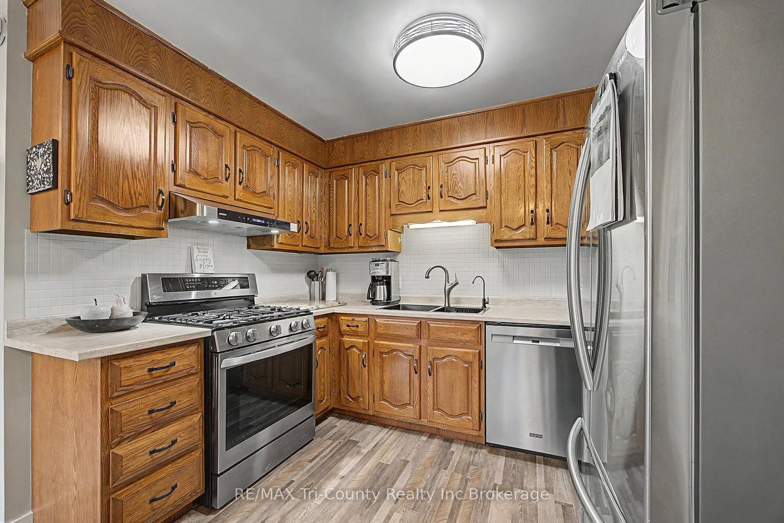 34 Albert Street • Norfolk, ON photo 16