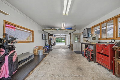34 Albert Street • Norfolk, ON photo 2